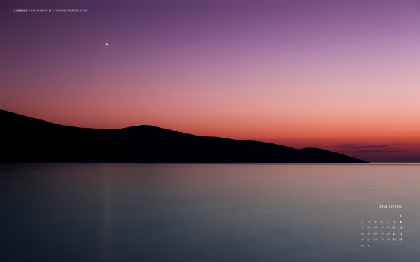 Desktop wallpaper: August 2010