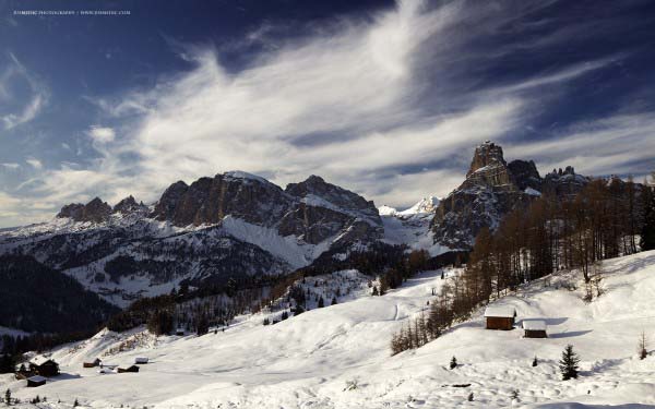 Desktop wallpaper: November 2010