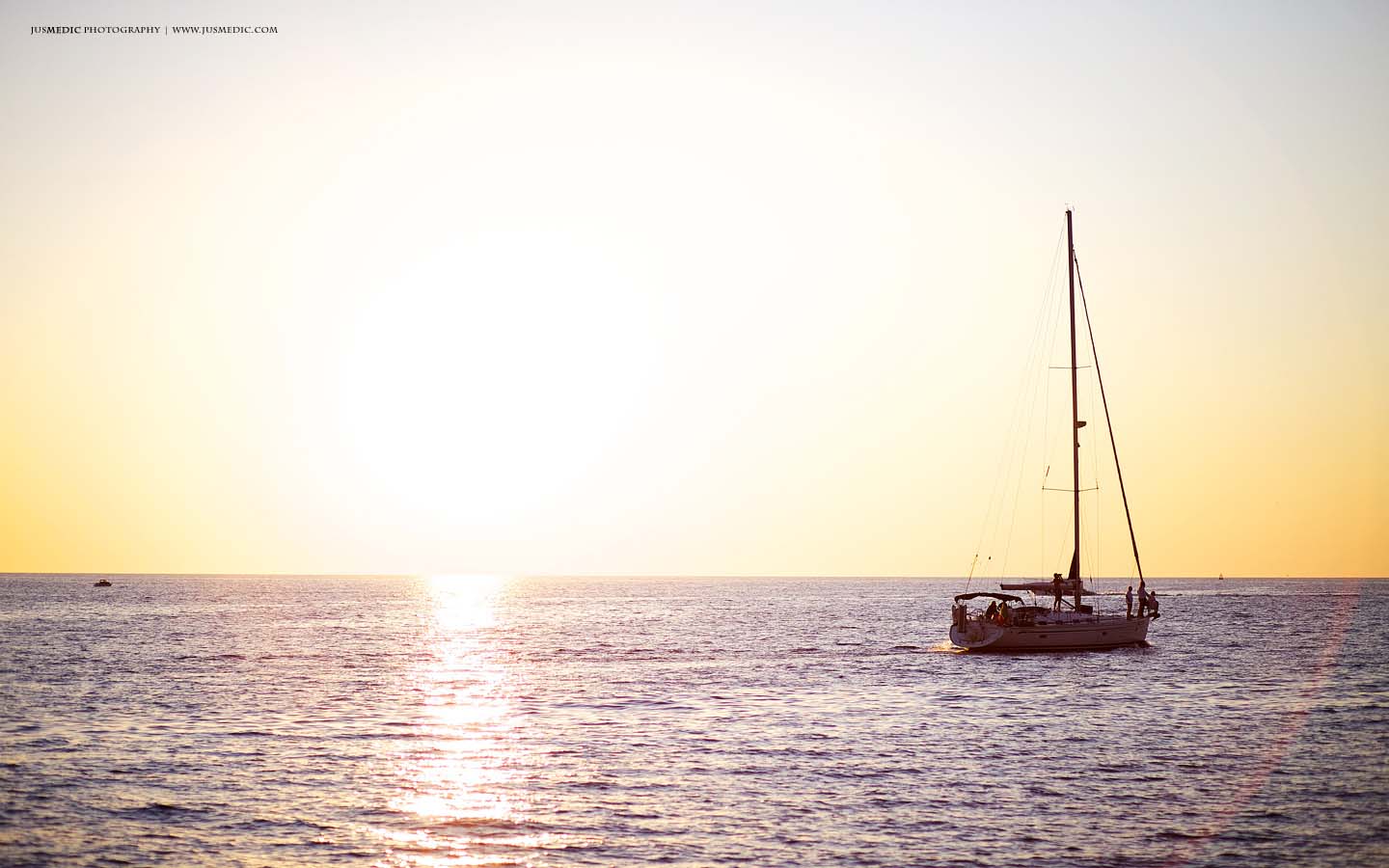 Desktop wallpaper: May 2012